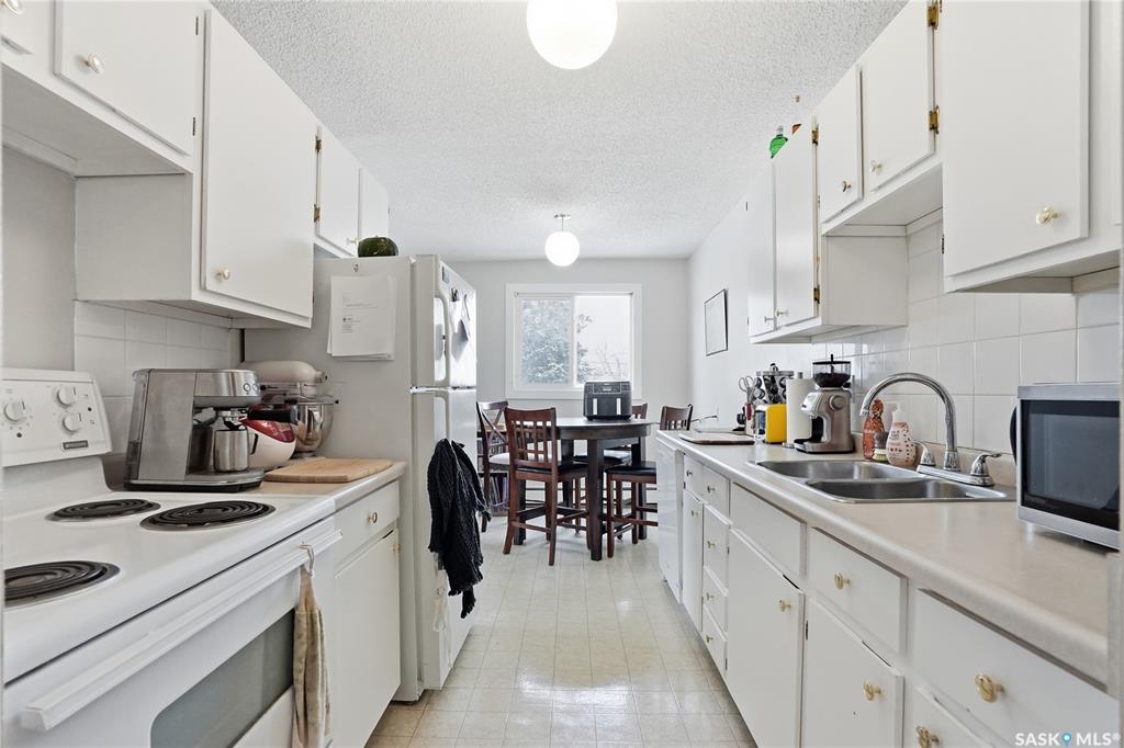 Fourth View of 719 10th Street E #18, Nutana, Saskatoon, Saskatchewan, S7H 0H2