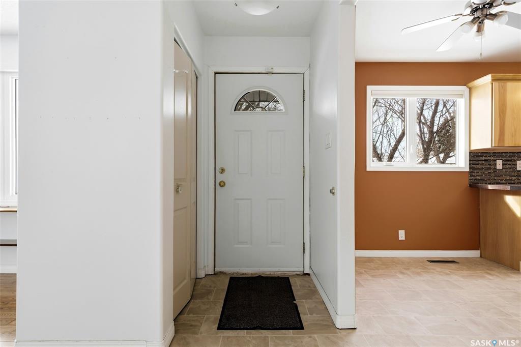 Second View of 175 Walden Crescent, Glencairn, Regina, Saskatchewan, S4N 1L4