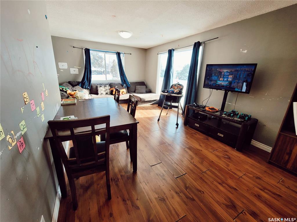 Third View of 635 8th Avenue E, East Flat, Prince Albert, Saskatchewan, S6V 2L8