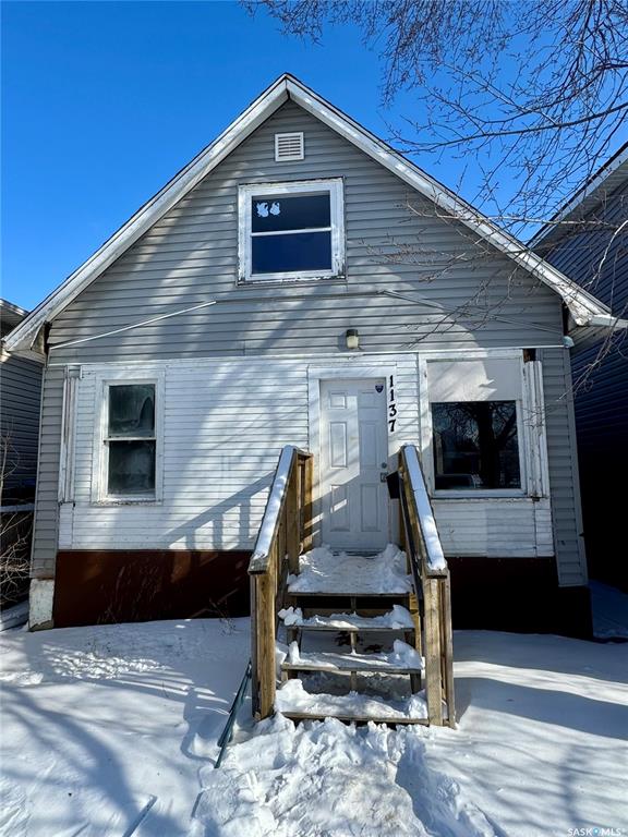 MLS® listing #SK029544 for sale located at 1137 Mctavish Street