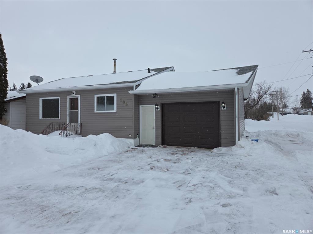 103 Railway Avenue S, SK029617, Saskatchewan,