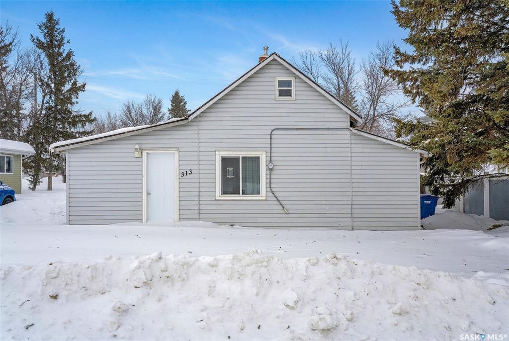 313 Burns Avenue W, SK029638, Saskatchewan,