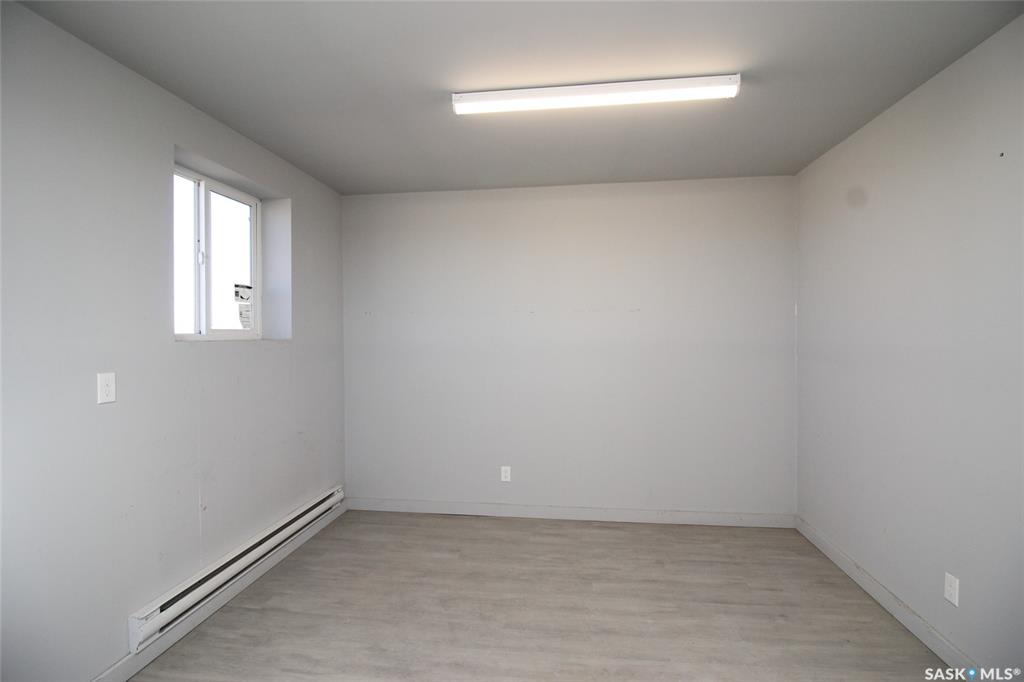 Fifth View of 834 864 Horsey Road, Shaunavon, Saskatchewan, S0N 2M0