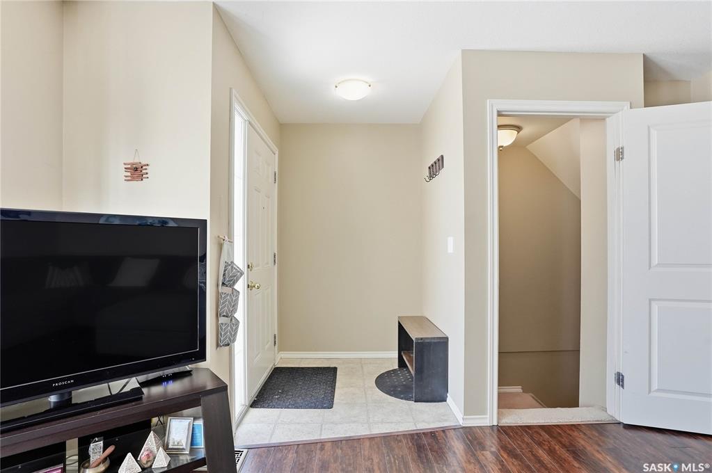 Fourth View of 303 Slimmon Place ##619, Lakewood S.C., Saskatoon, Saskatchewan, S7V 0A8