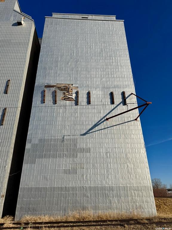 Fourth View of 132 1st Avenue W, Climax, Saskatchewan, S0N 0N0