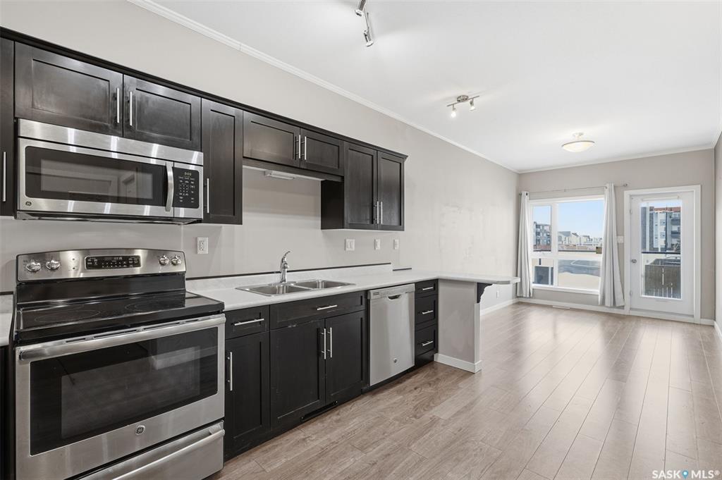 545 Hassard Close #120, SK029710, Saskatchewan,