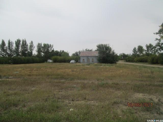 Third View of 910 Railway Avenue E, Aneroid, Saskatchewan, S0N 0C0