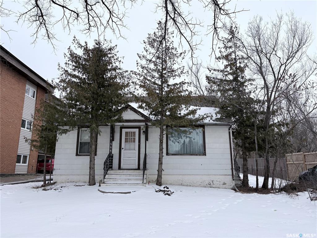 MLS® listing #SK029823 for sale located at 975 Coteau Street W