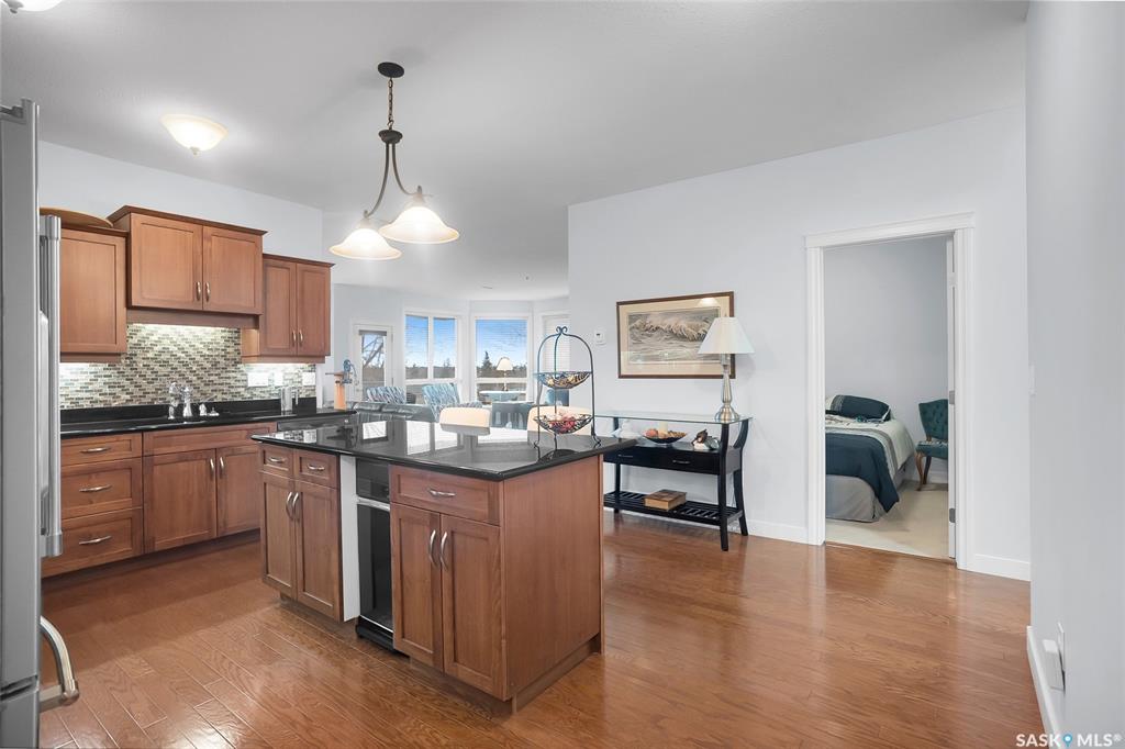 Third View of 401 Cartwright Street #204, The Willows, Saskatoon, Saskatchewan, S7T 0B3