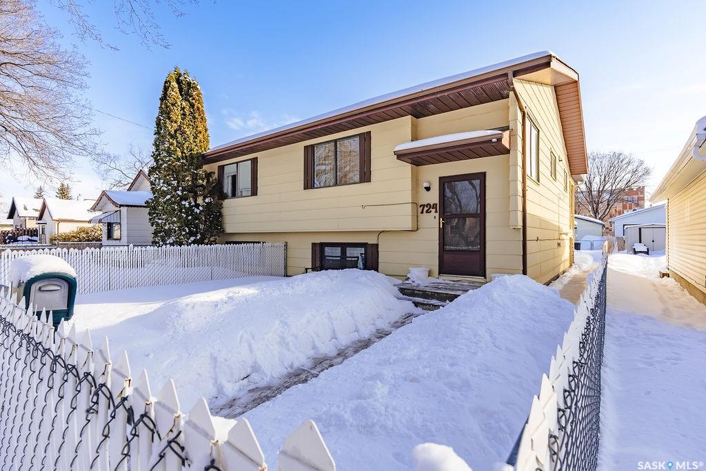 724 M Avenue S, SK030113, Saskatchewan,