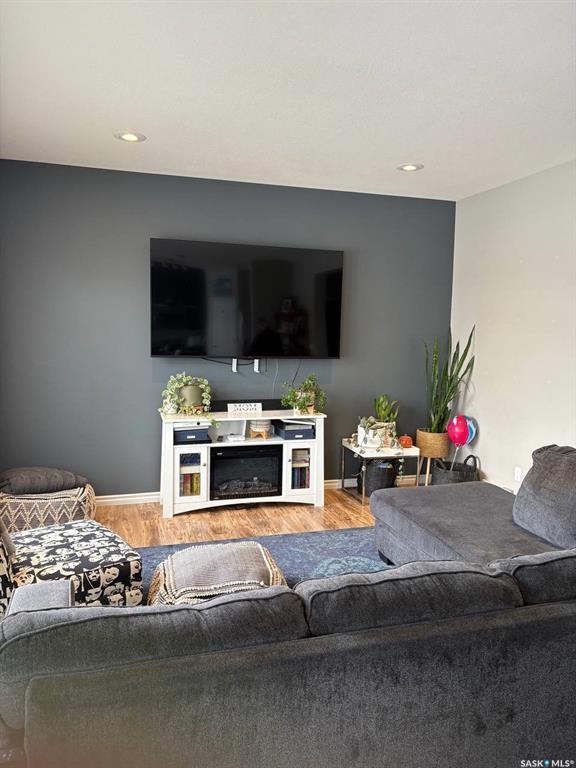 Fourth View of 422 Lewin Way, Stonebridge, Saskatoon, Saskatchewan, S7T 0T3