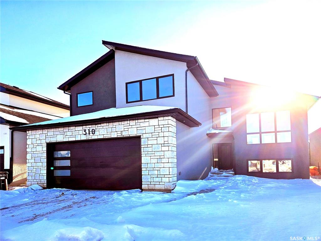 310 Flynn Manor, SK030167, Saskatchewan,