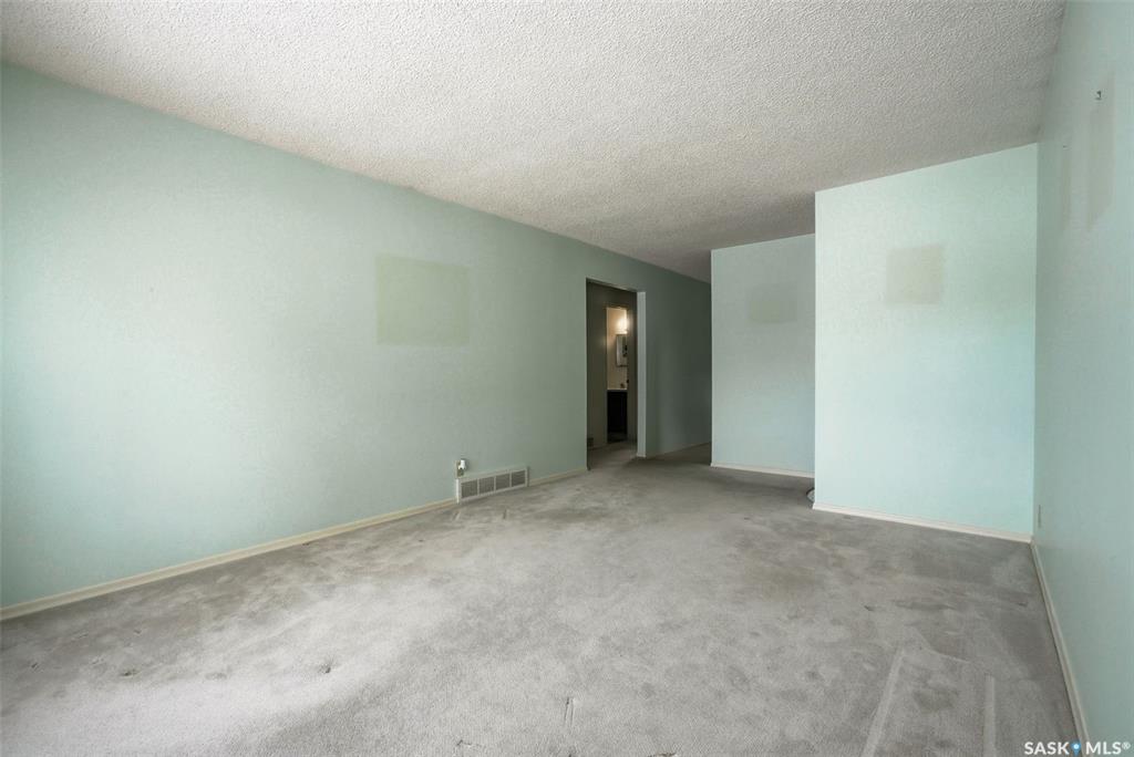 Fifth View of 191 Elmview Road, Uplands, Regina, Saskatchewan, S4R 6B5