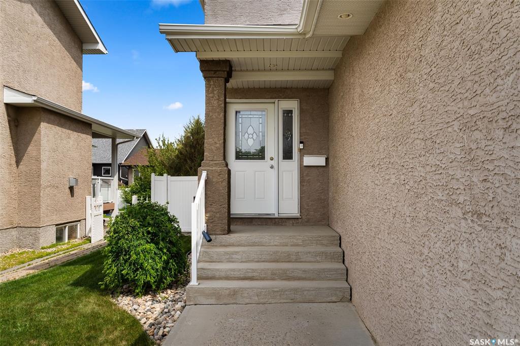 Second View of 4811 Betker Place, Lakeridge RG, Regina, Saskatchewan, S4X 4T8