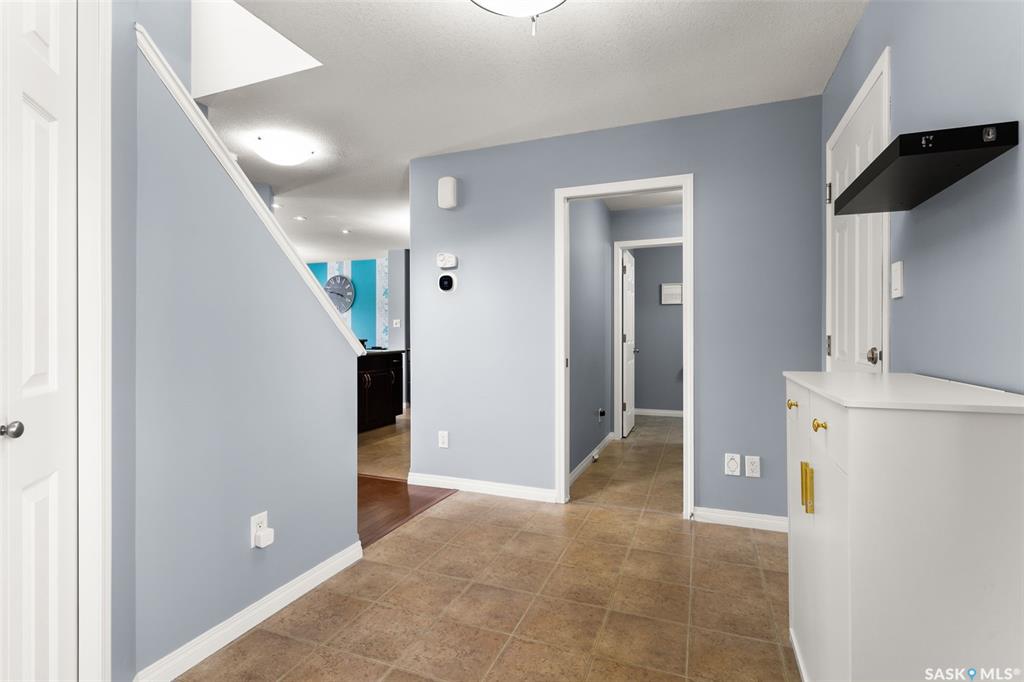 Fourth View of 4811 Betker Place, Lakeridge RG, Regina, Saskatchewan, S4X 4T8