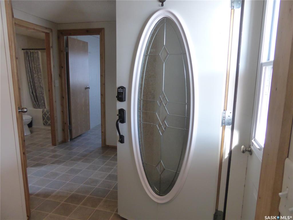 Fifth View of 8 Sunshine Place, Kivimaa-Moonlight Bay, Saskatchewan, S0M 1J0