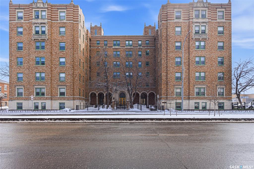 Main View of 2305 Victoria Avenue #214, Downtown District, Regina, Saskatchewan, S4P 0S7