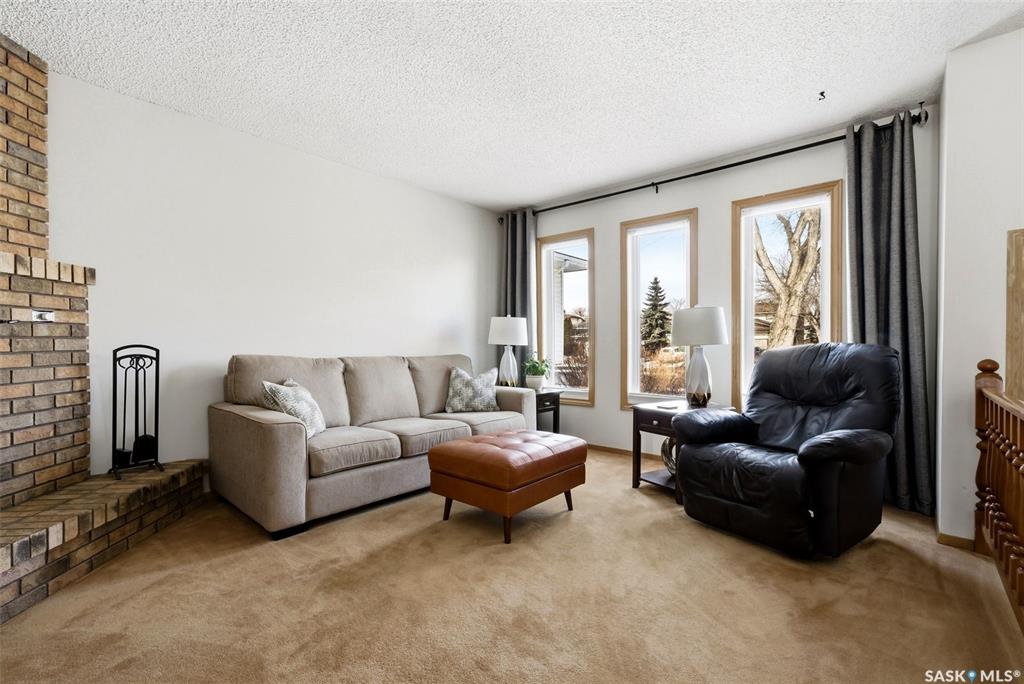 Fourth View of 7023 Sherwood Drive, Normanview West, Regina, Saskatchewan, S4X 2V5