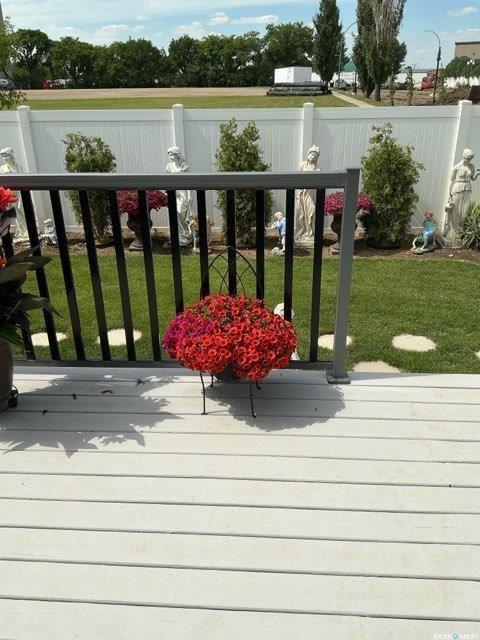 Fourth View of 102 A 7th Avenue W, Kindersley, Saskatchewan, S0L 1S0