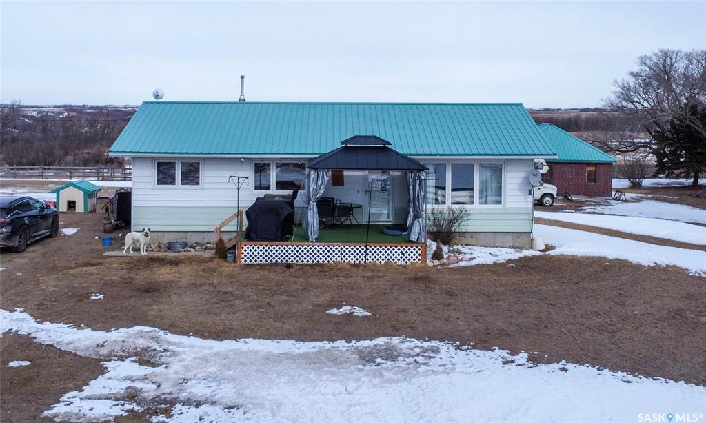 Main View of Howell Acreage, Lumsden Rm No. 189, Saskatchewan, S0G 3C0