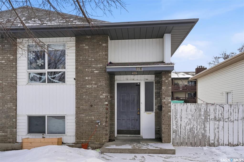 Fifth View of 114 116 Barber Crescent, Fairhaven, Saskatoon, Saskatchewan, S7M 5M7
