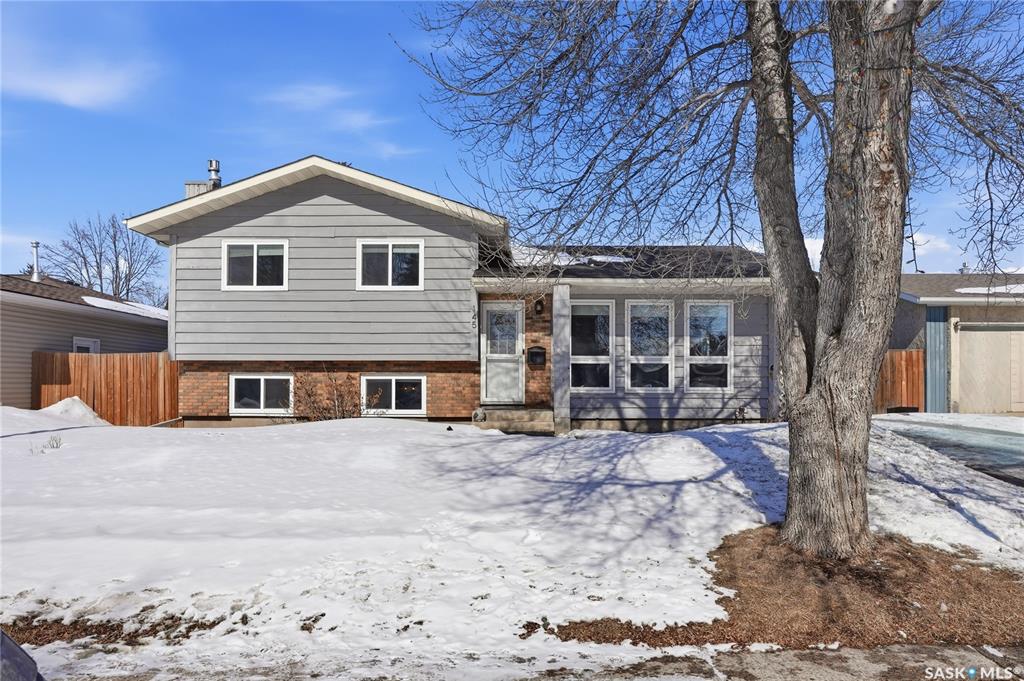 Second View of 145 Stillwater Drive, Lakeview SA, Saskatoon, Saskatchewan, S7J 3N9
