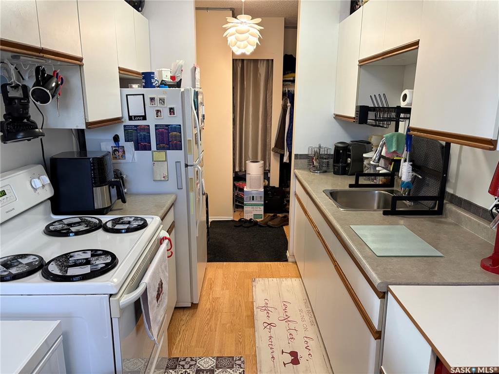 Fifth View of 2309 17th Street W #25, Meadowgreen, Saskatoon, Saskatchewan, S7M 4R1