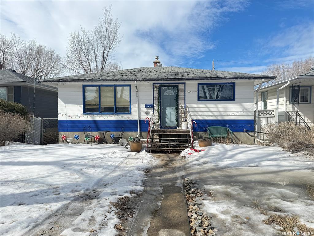 MLS® listing #SK030602 for sale located at 267 Froom Crescent