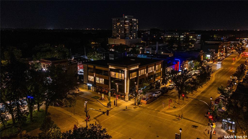 Second View of 701 Broadway Avenue, Nutana, Saskatoon, Saskatchewan, S7N 1B3