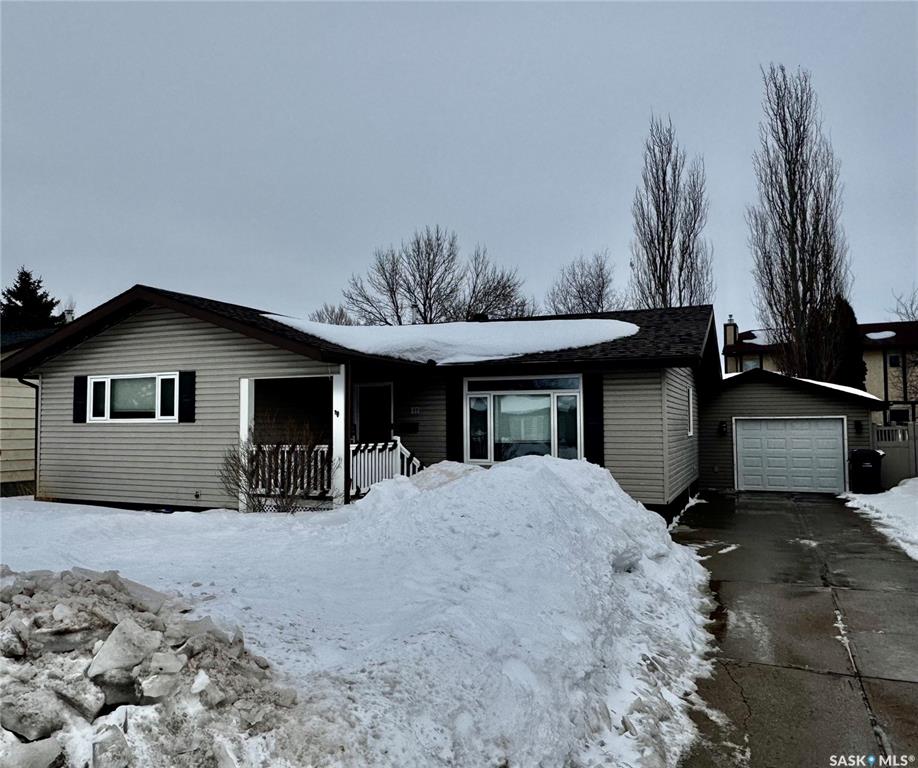 17 Sunset Drive S, SK030685, Saskatchewan,