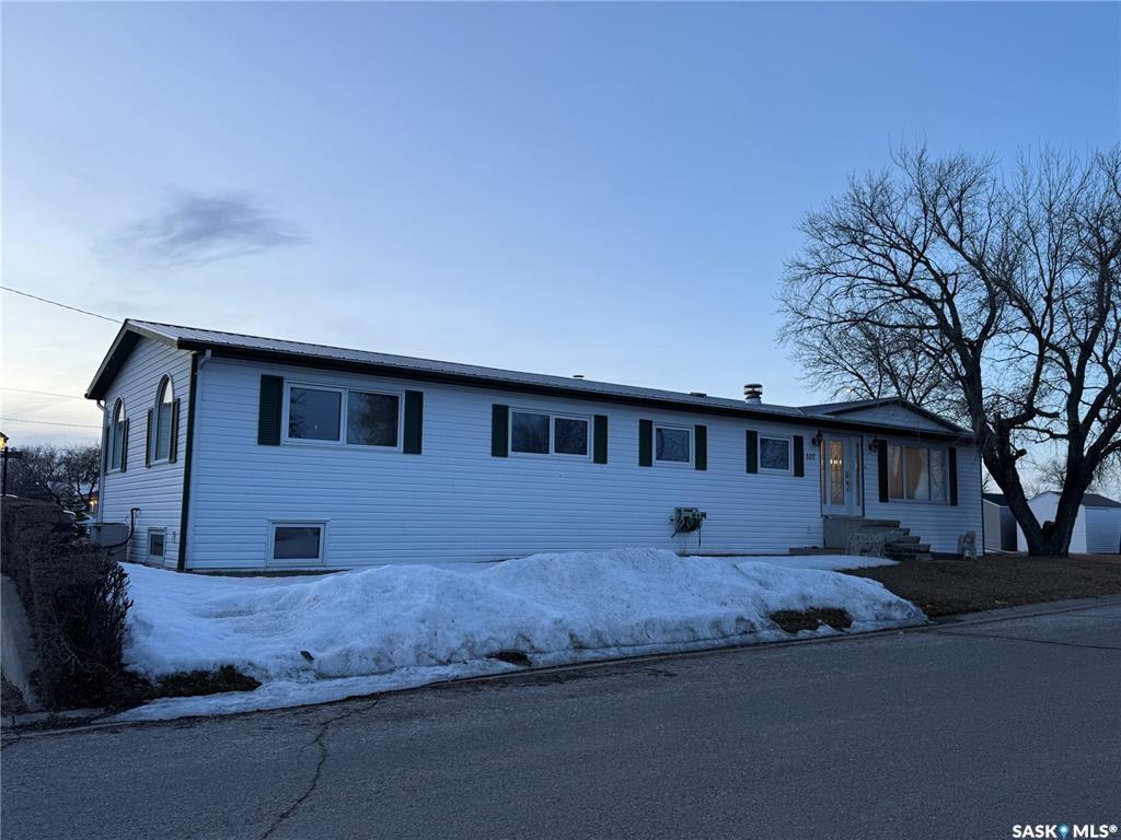 102 3rd Street E, SK030703, Saskatchewan,