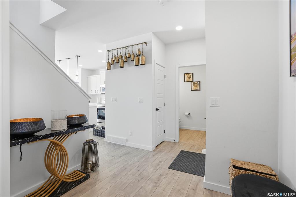 Fourth View of 360 Barrett Street, Aspen Ridge, Saskatoon, Saskatchewan, S7W 1E7