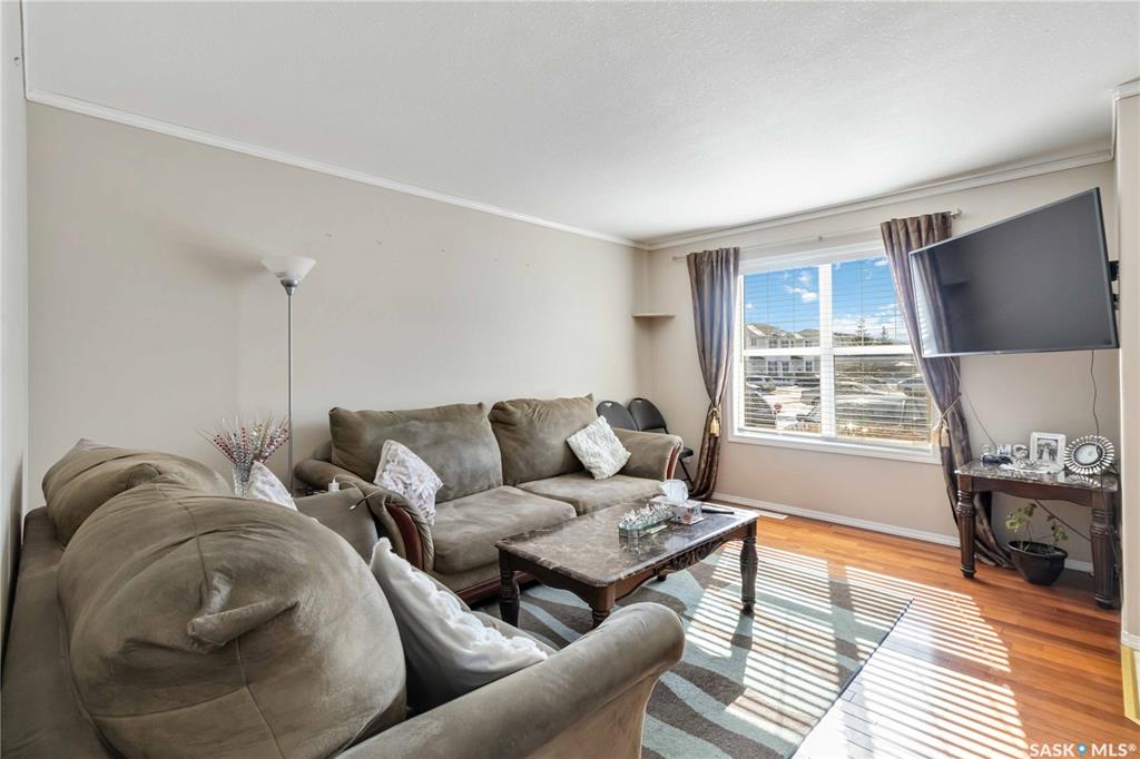 Third View of 203 Herold Terrace #54, Lakewood S.C., Saskatoon, Saskatchewan, S7V 1H3