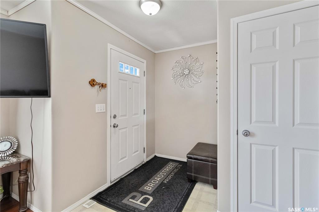 Fifth View of 203 Herold Terrace #54, Lakewood S.C., Saskatoon, Saskatchewan, S7V 1H3