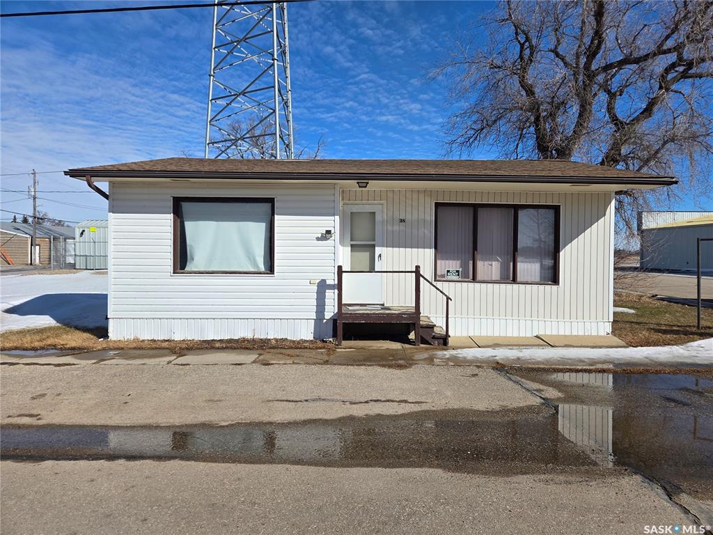 Second View of 38 Railway Avenue, Redvers, Saskatchewan, S0C 2H0