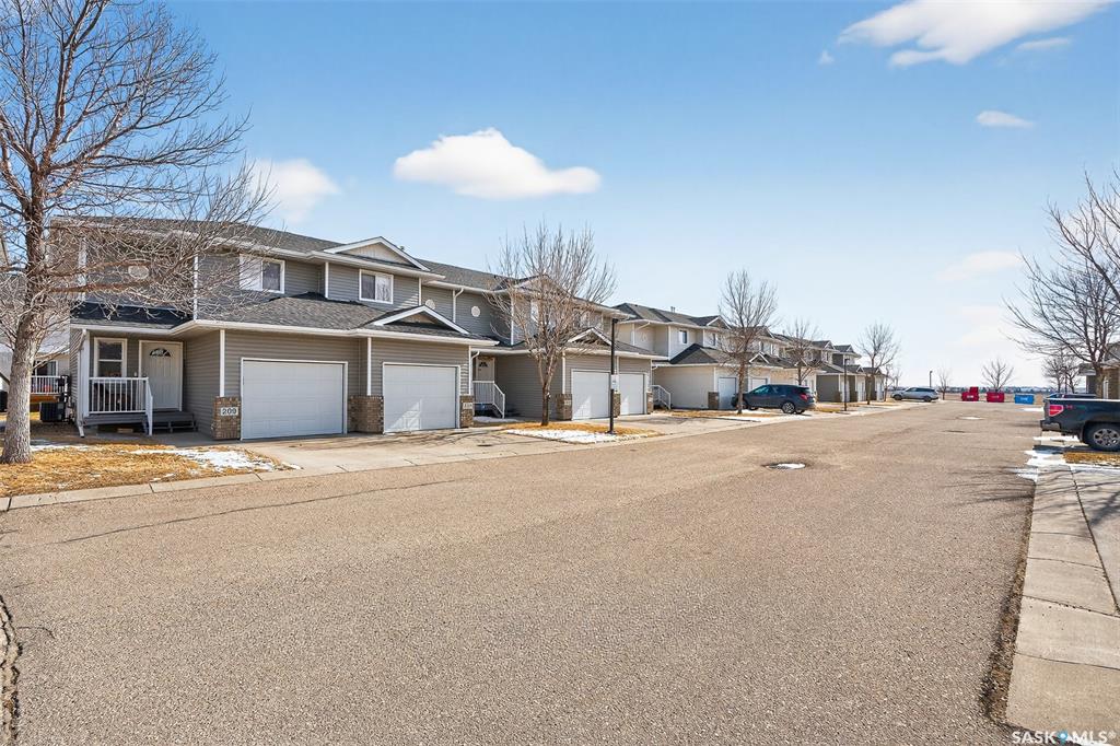 Fourth View of 851 Chester Road #210, Hillcrest MJ, Moose Jaw, Saskatchewan, S6J 0A4