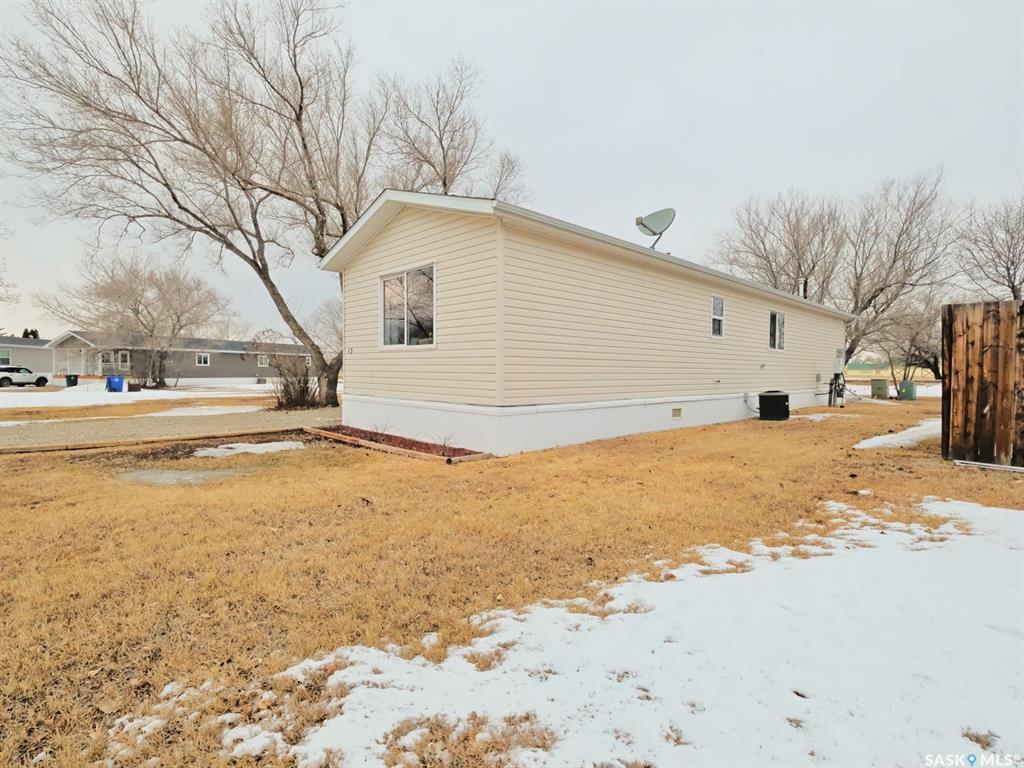 Fifth View of 12 Prairie View Crescent, Rosetown, Saskatchewan, S0L 2V0