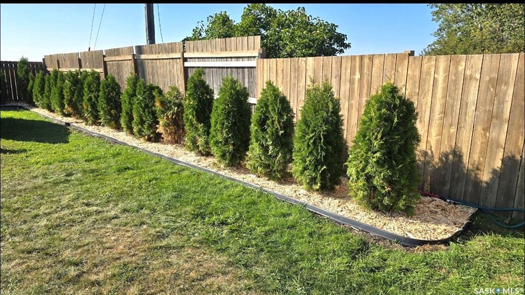 Fifth View of 1 2 Lakeview Avenue, Martinson's Beach (Meota Rm No.468), Meota Rm No.468, Saskatchewan, S0M 1X0