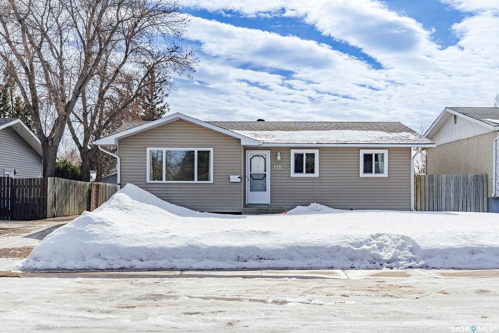 118 Shea Crescent, SK030879, Saskatchewan,