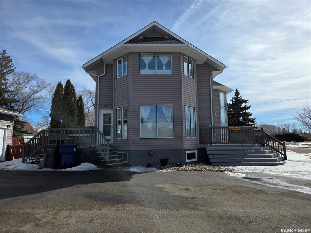 Third View of 218 2nd Street E, Carlyle, Saskatchewan, S0C 0R0