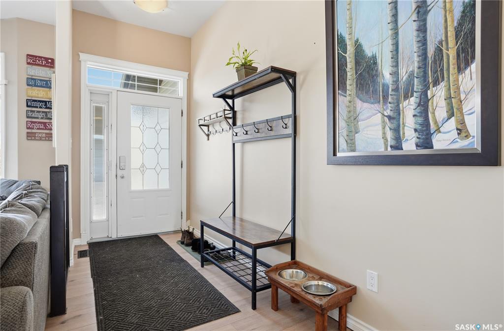 Third View of 254 Wood Lily Drive, VLA/Sunningdale, Moose Jaw, Saskatchewan, S6J 0A3