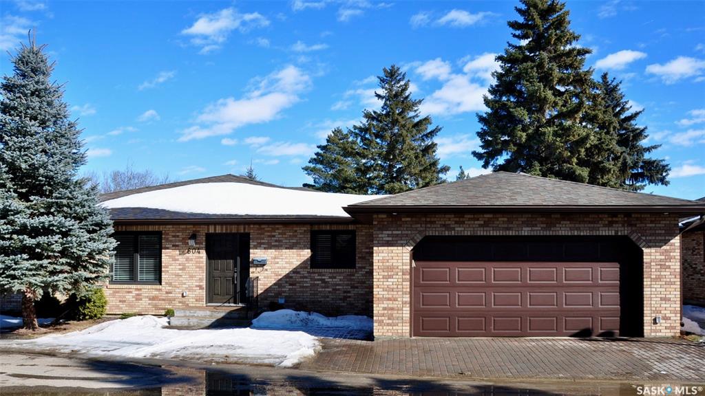 Second View of 415 Heritage Crescent #604, Wildwood, Saskatoon, Saskatchewan, S7N 5N3