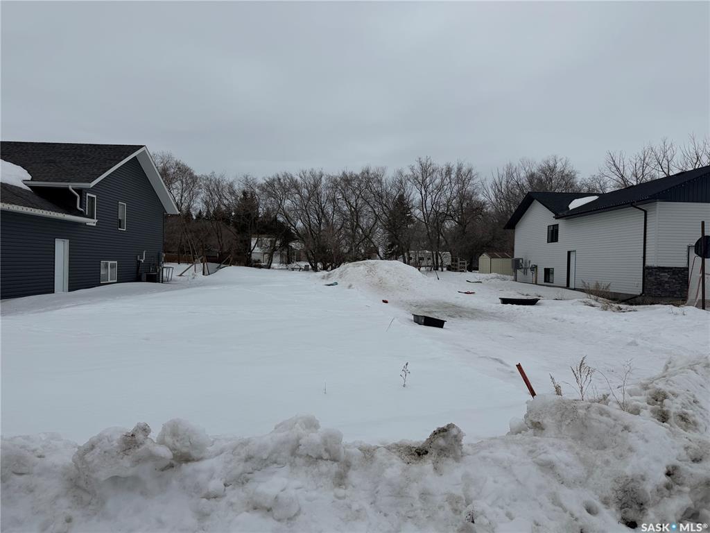 Second View of 215 Willow Crescent, Waldheim, Saskatchewan, S0K 4R0