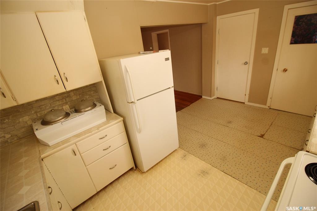 Fifth View of 491 1st Street W, Shaunavon, Saskatchewan, S0N 2M0