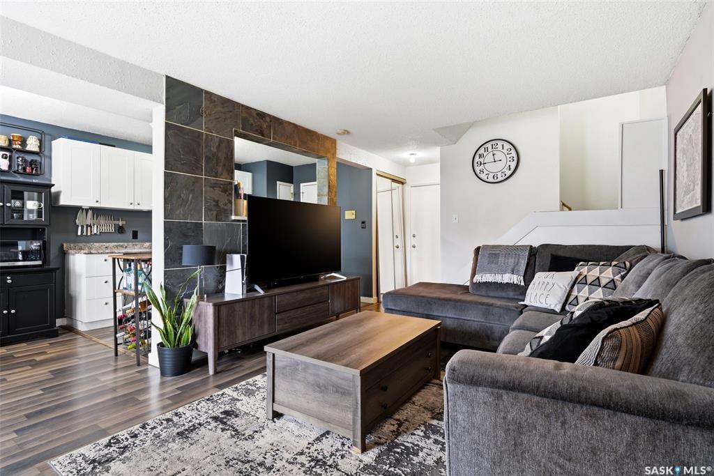 Fourth View of 4212 Castle Road #N, Whitmore Park, Regina, Saskatchewan, S4S 4W1