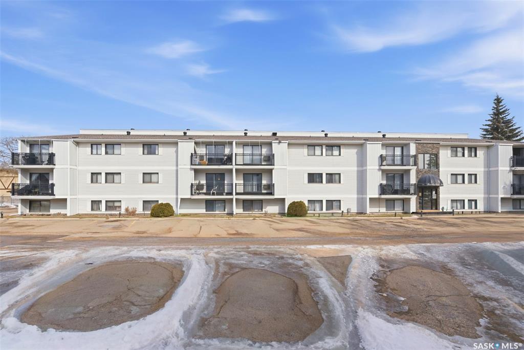 258 Pinehouse Drive #307, SK031066, Saskatchewan,