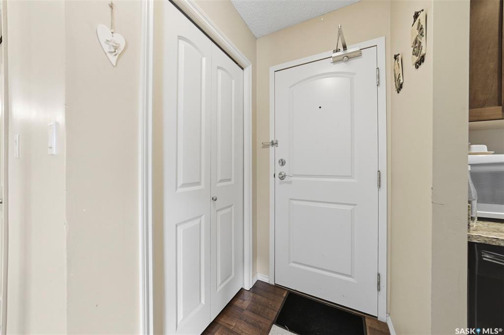 Fourth View of 258 Pinehouse Drive #307, Lawson Heights, Saskatoon, Saskatchewan, S7K 4X1