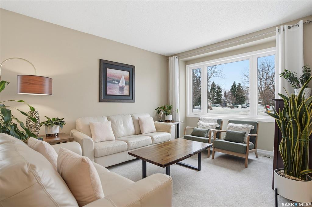 Fourth View of 438 Cowley Place, Erindale, Saskatoon, Saskatchewan, S7N 3X3