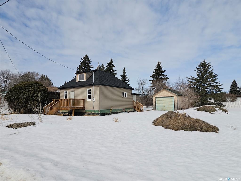 Third View of 1038 Veterans Avenue, Esterhazy, Saskatchewan, S0A 0X0