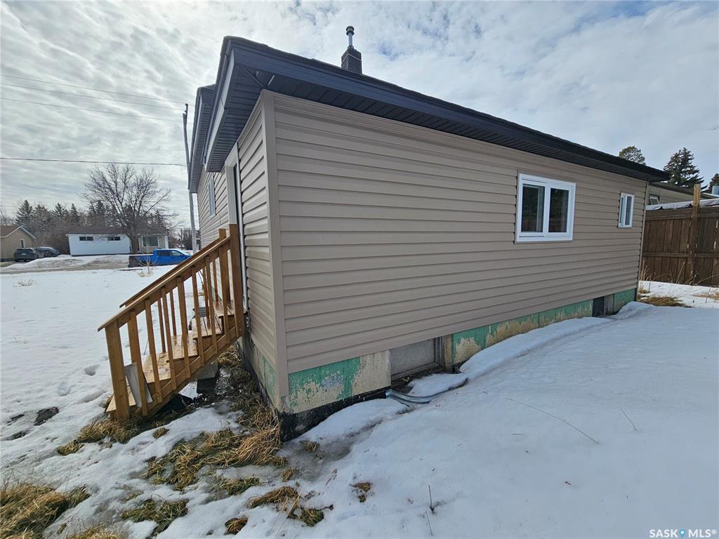 Fourth View of 1038 Veterans Avenue, Esterhazy, Saskatchewan, S0A 0X0